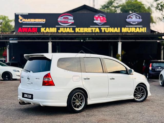 2011 Nissan GRAND LIVINA 1.8 CLASSIC/COMFORT FL(A) - 3