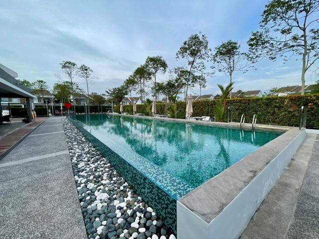 【Welcome Billion's Club 】ROSEVILLE PUTERI JAYA - Double Storey SEMI D 1