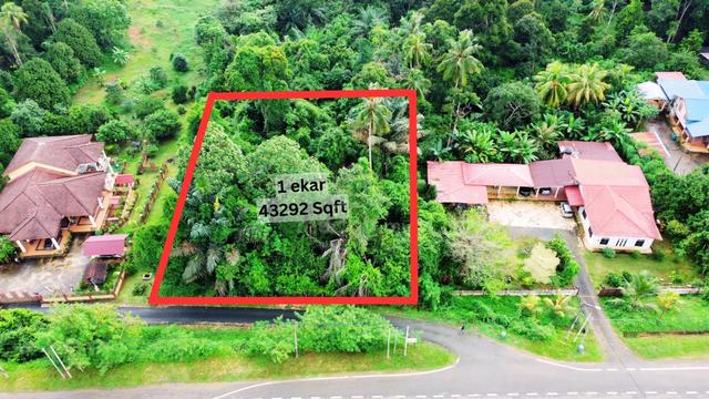 TEPI JALAN JER_taman Bukit Lada, Kampung Awah, Maran 5