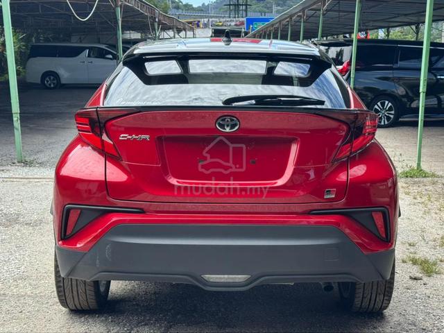 2022 Unreg Toyota C-HR 1.2T Manual 6 GR SPORT - 4