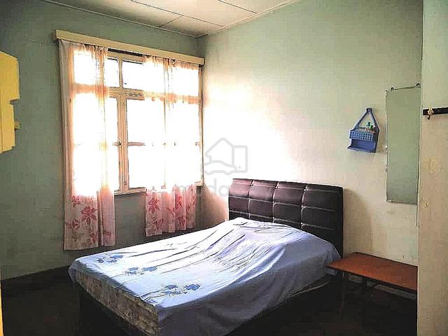 Dah Yeh Villa 2Storey Terrace End Lot 1
