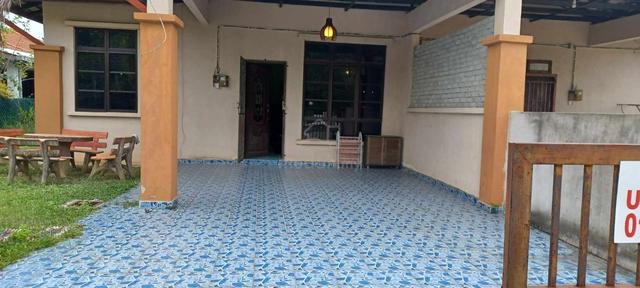 Semi D Taman Chendor Utama 1