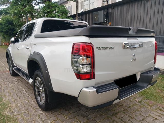 2021 2022 Mitsubishi TRITON 2.4 VGT (A) PREMIUM - 2
