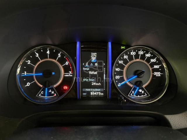 2017 TOYOTA FORTUNER 2.7 SRZ WARRANTY/ORI MiLEAGE - 3