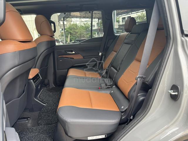 2025 Lexus GX550 3.4 VERSION L NEW CAR MILEAGE - 4