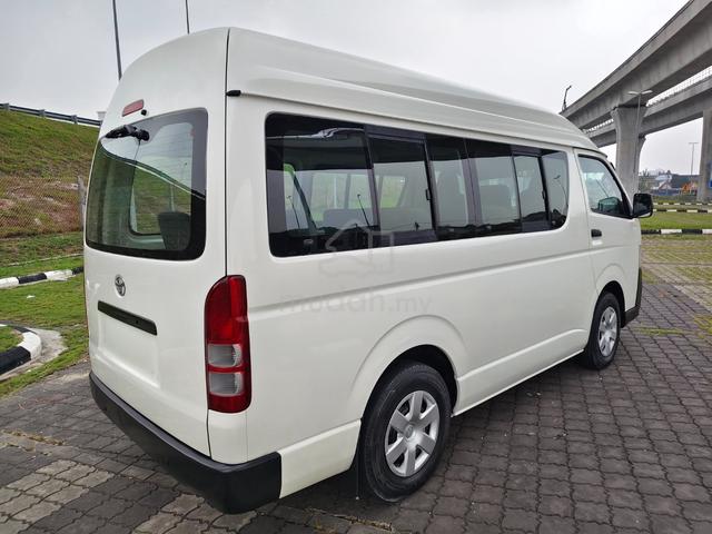 2013 Toyota Hiace 2.7 (M) Window Van High Roof - 3