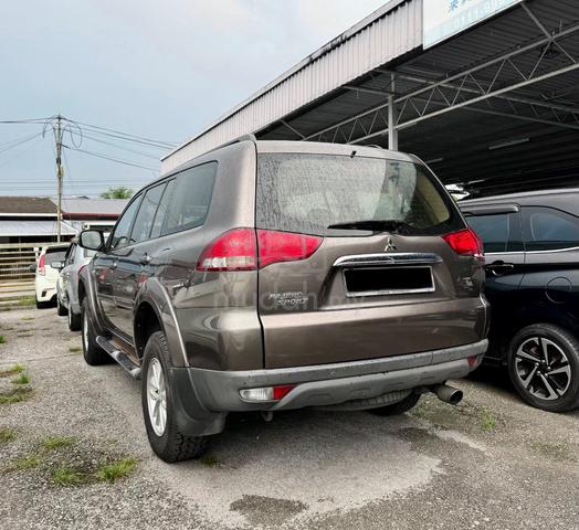 Mitsubishi PAJERO SPORT GL 2.5 (A) - 2