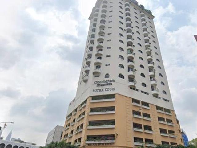 Putra Court 1