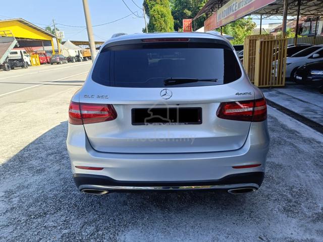2018 Mercedes Benz GLC250 2.0 (LOAN KEDAI/BANK/CD) - 5