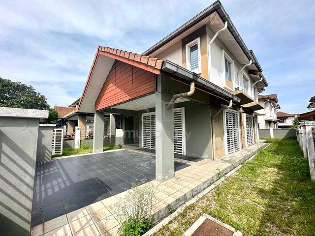 2 Storey Semi Detached House Anjung Suasana, Bandar Seri Putra, Bangi. 1