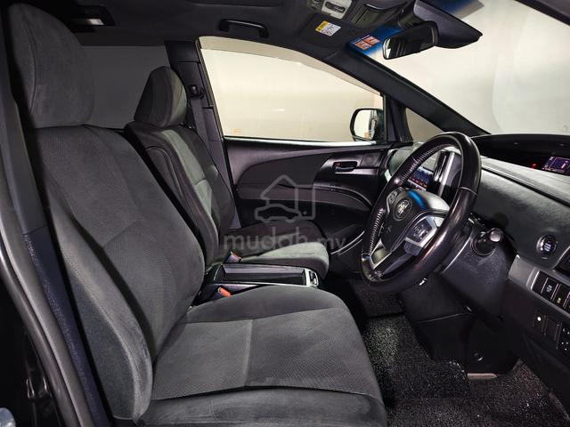 2016 Toyota Estima 2.4 AERAS (A) 5-Years Warranty - 5