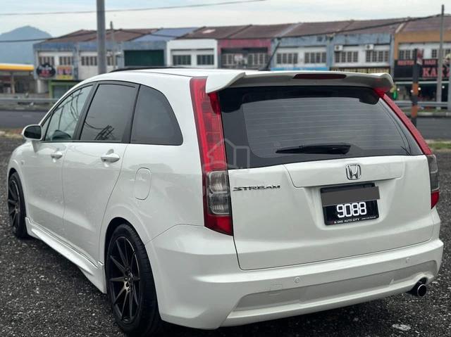 2008 Honda STREAM 1.8 i-VTEC (A) - 3