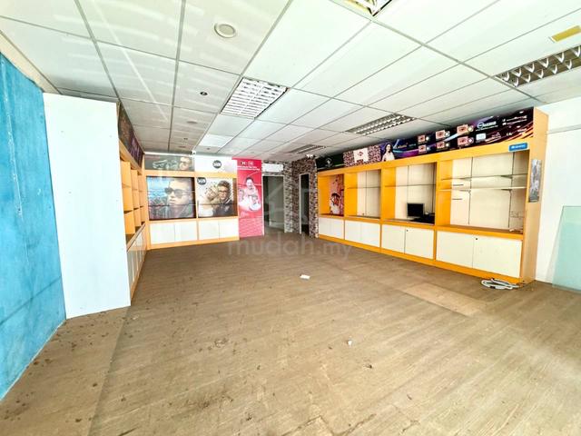 Kedai sewa ground floor Jalan Taib, Pontian 3