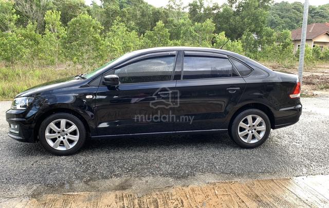 2017 Volkswagen VENTO 1.6 COMFORTLINE (A) - 2