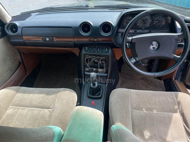 1985 Mercedes Benz W123 200 - 3