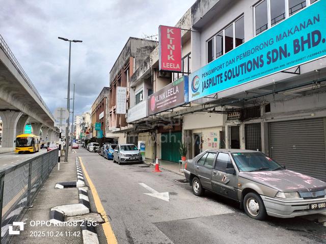 Freehold Shop For Sale at Jalan Ipoh main road, near MRT 1