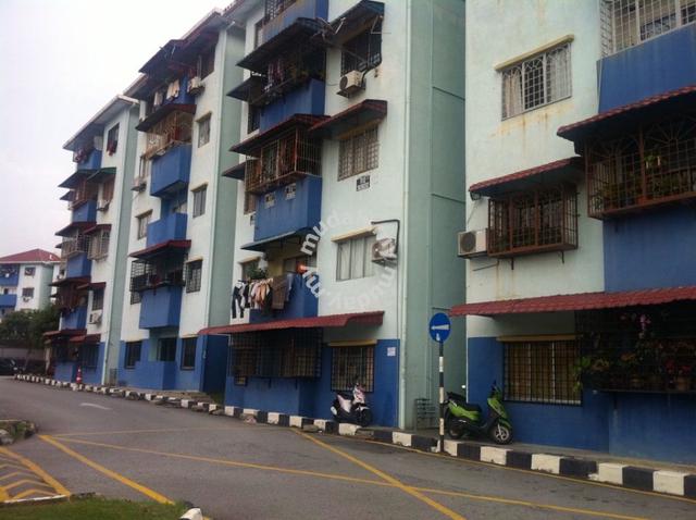 Pangsapuri Putra Indah Taman Pinggiran Putra Seri Kembangan For Sale Apartment Condominium For Sale In Seri Kembangan Selangor