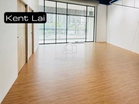 PRIME LOCATION! Golden Triangle 2. Level 2 (1st floor). 745sf + 507sf! 1