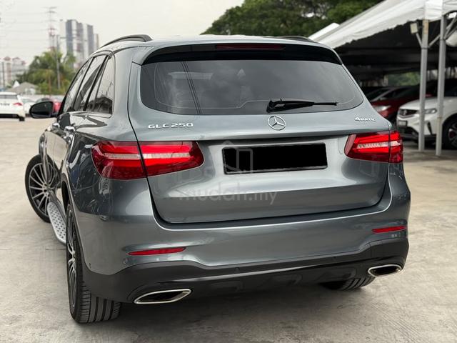 Mercedes Benz GLC250 2.0 AMG LOCAL SPEC FUL SERVIC - 2