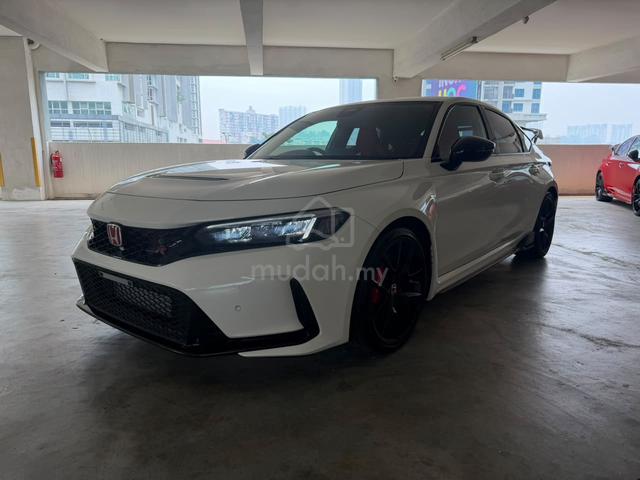 2025 Model: Honda Civic Type R (FL5) - 1