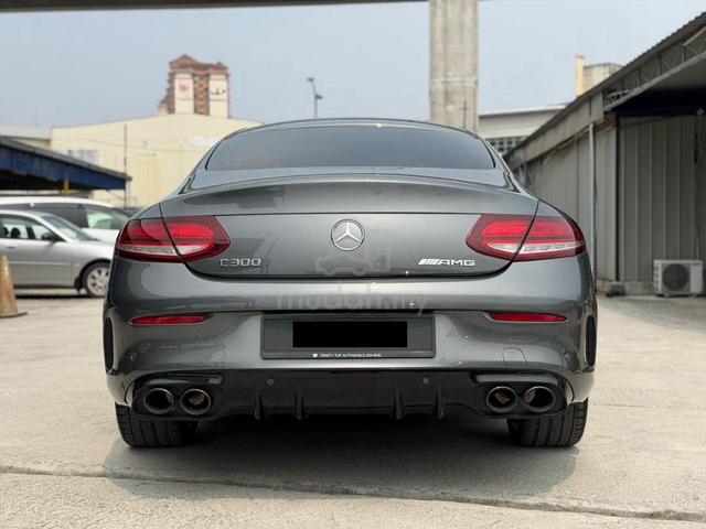 MIL-62K 2019 Mercedes Benz C300 2.0 COUPE AMG LINE - 4
