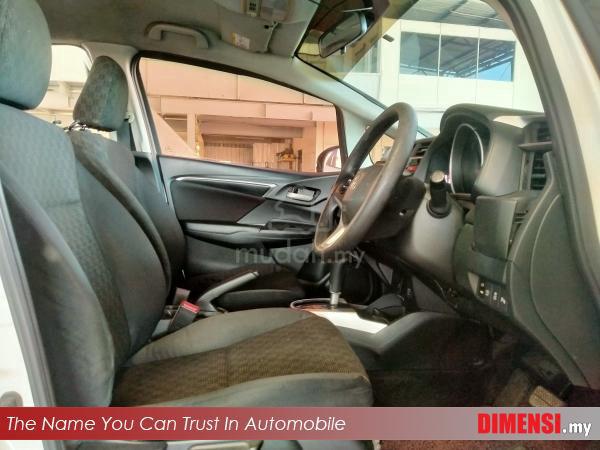 Honda JAZZ 1.5 E (A) TAHUN DIBUAT 2014 - 4