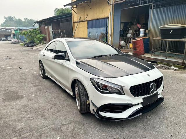 Mercedes Benz CLA250 2.0 4MATIC CONVERT CLA45 2017 - 2