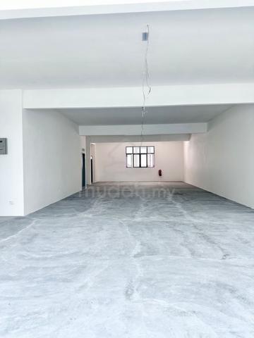 Sinaran Avenue @ Utropolis Batu Kawan - first floor 1900sqft 1
