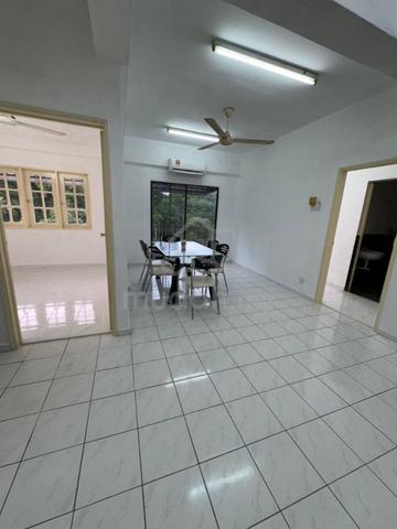 Apartment Vista Condo Relau untuk di jual di Bayan Lepas 1