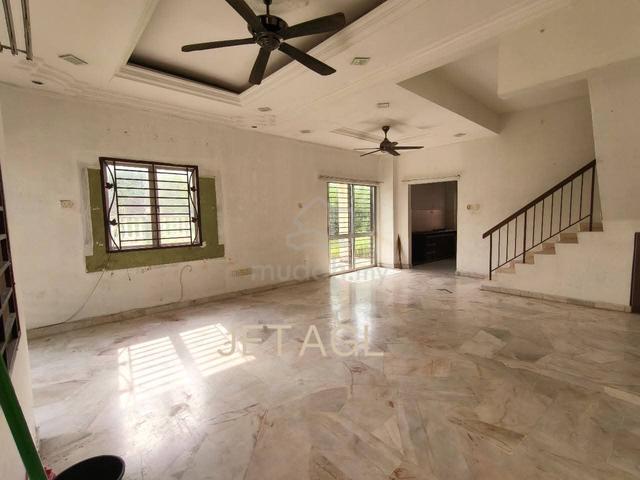 Kampung Jawa, Klang-Double Storey Corner House For Sale 1