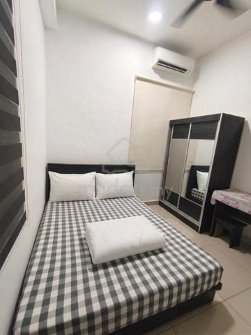 Female Room for Rent DPULZE,MMU Cyberjaya,Tamarind Square,UOC,Hospital 1