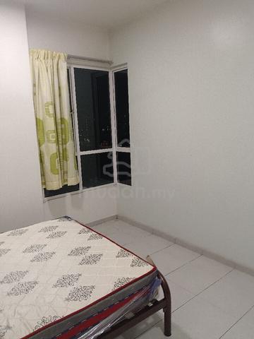 Kelisa Height Condominium Room For Rent 1