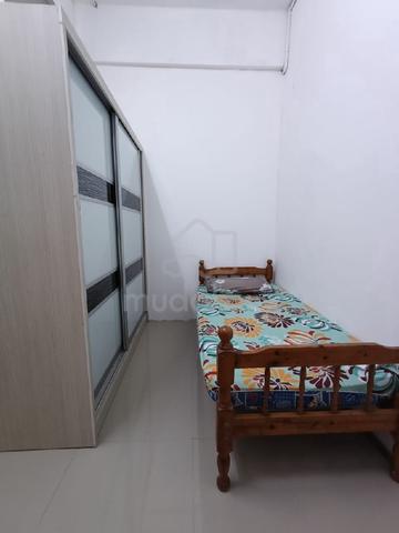 Bilik Sewa Lelaki Sahaja SENAI 1