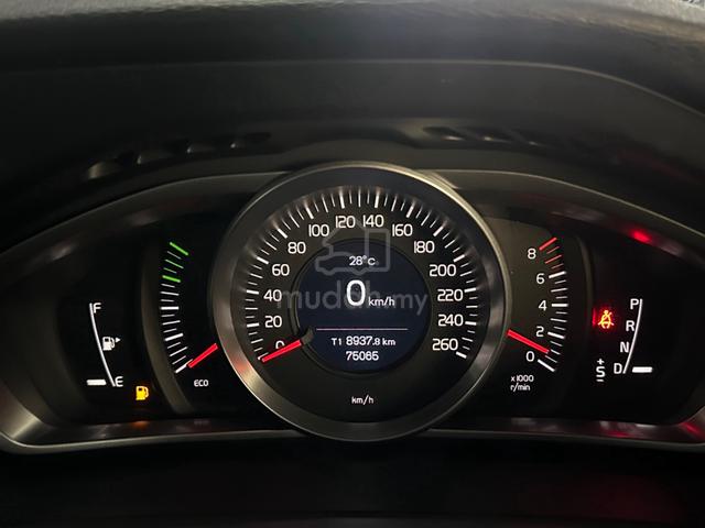 2015 Volvo V40 1.6 T4 (A) - 5
