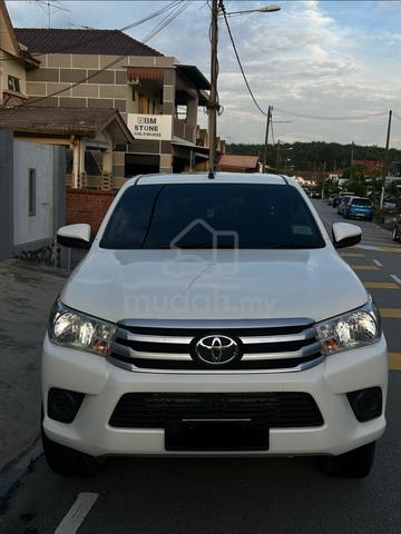 2019 Toyota HILUX 2.4 FACELIFT (M) - 2