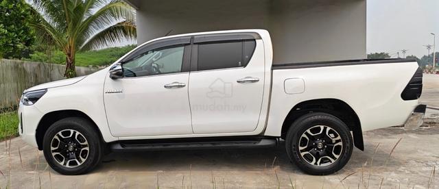 2023 Toyota Hilux 2.4 V Newfacelift 4x4 6-speed - 4