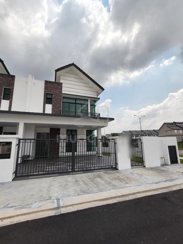 Setia Eco Garden Double Storey Semi D Corner Lot 35x80 Sale nego 1