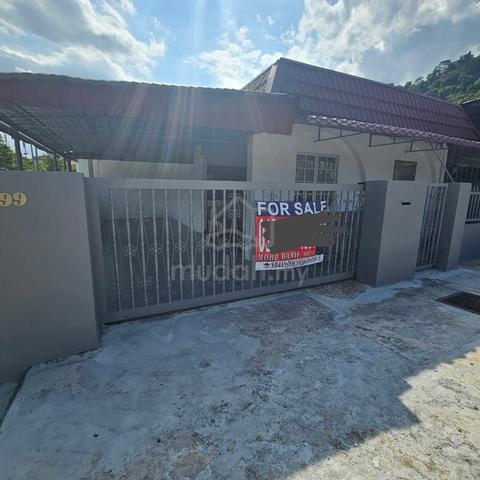 Taman Melawati, Kuala Lumpur CORNER LOT Single Storey Terrace House 1