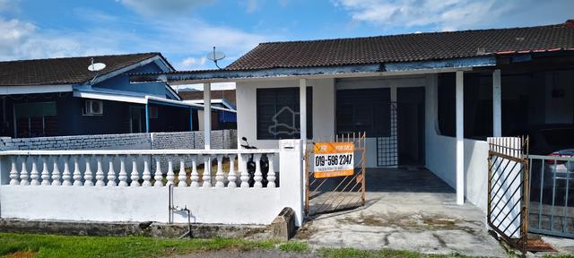 End Lot Single-Storey Terrace House In Taman Mewah, Kamunting 1