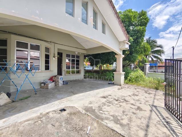 For sale/bandar putra kulai/jalan terkukur/kulai/corner lot 1