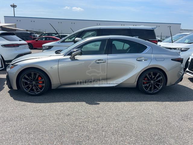 2023 Lexus IS300 2.0 F-SPORT (A) - 3