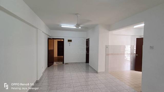 Pelangi Apartment ( Pelangi Damansara ) 1