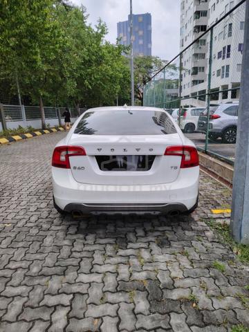 Volvo S60 T5. Full Service Record SINCE DAY 1 !!! - 5