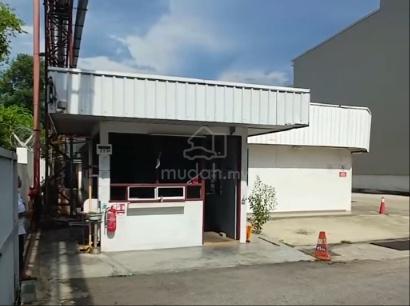 Large Industrial Factory/Warehouse For Rent-Tikam Batu 1