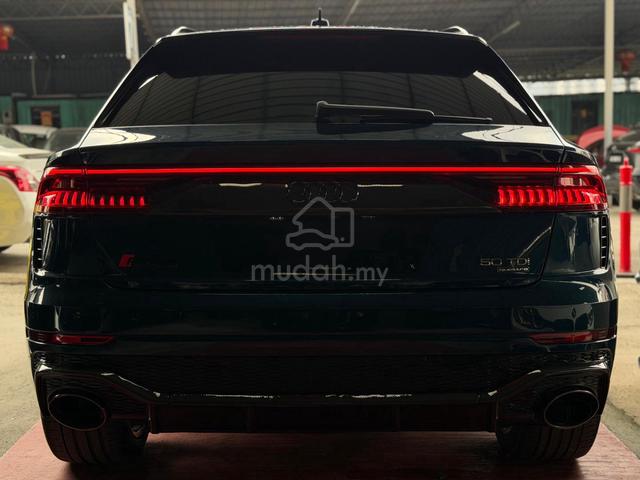 NEW STOCK, AUDI Q8 F/CONVERT RS8 CARBON F/KiT 3.0 - 2