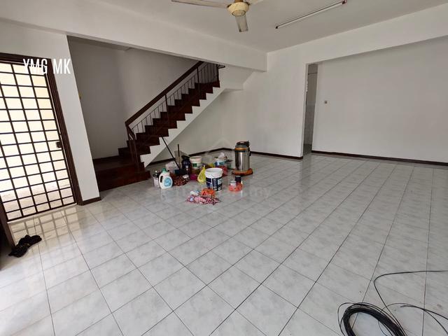Gates Guarded 2 Storey House For Rent @ Bandar Bukit Tinggi Klang 1