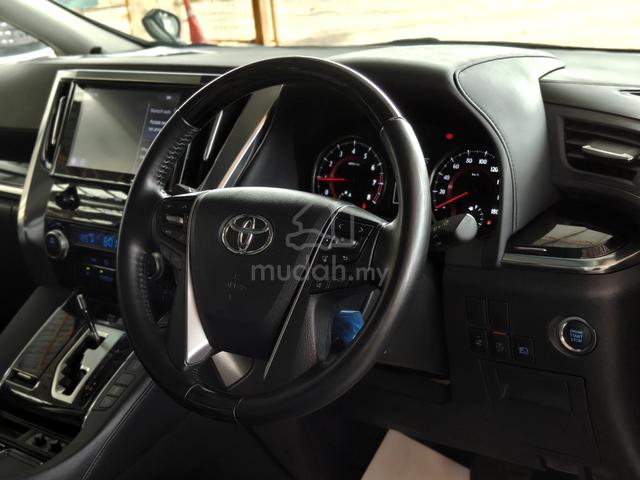 2023 Toyota ALPHARD 2.5 SC SUNROOF &8 YRS WARRANTY - 4