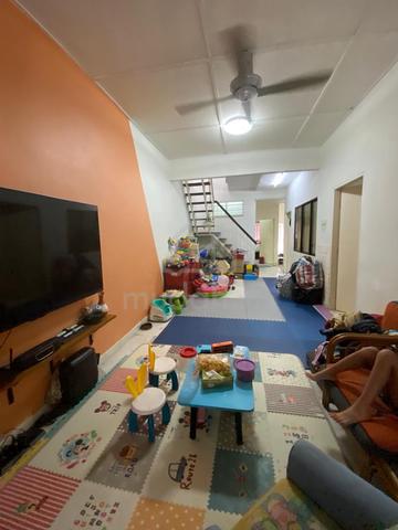 Renovated Single Storey @ Taman Melawati | 3R2B + Attic 1