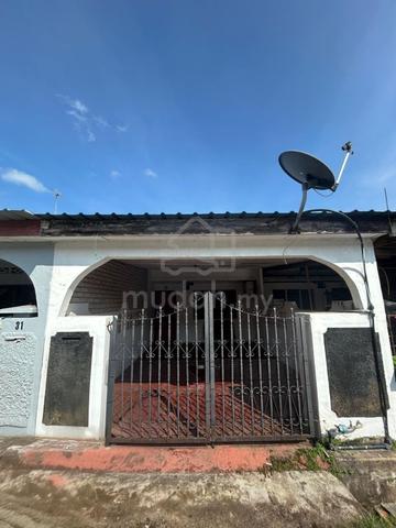 [DEKAT MASJID & EXTRA RUANG PARKING] Rumah Indera Mahkota 1 Kuantan 1