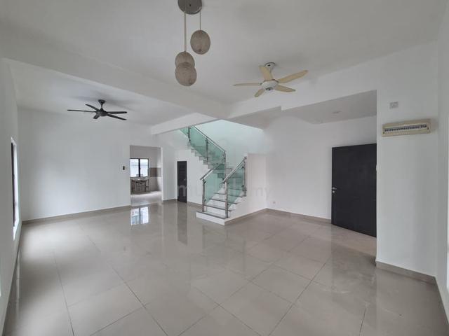 Endlot 2 Sty House For Sale@Semenyih Parklands Bandar Rinching Pelangi 1